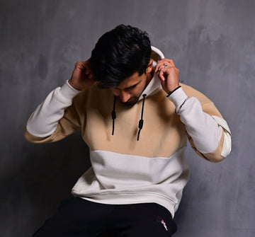 Men’s Color-Block Hoodie – Trendy & Comfortable